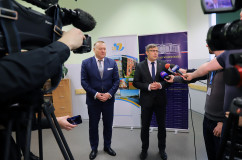 Galeria zdjęć z konferencji w Wodzisławiu Śląskim pn. „Totalitaryzm – geneza, fakty, przeciwdziałanie” /fot. Anna Karendał/