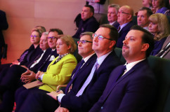 Galeria ze zdjęciami z jubileuszu Walcowni Rur Silesia SA z udziałem wojewody Jarosława Wieczorka  /fot. A. Karendał/
