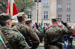 Galeria ze zdjęciami z wojewódzkich obchodów Święta Niepodległości w Katowicach z udziałem m.in. wojewody Jarosława Wieczorka /fot. A. Karendał/