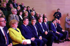 Galeria ze zdjęciami z jubileuszu Walcowni Rur Silesia SA z udziałem wojewody Jarosława Wieczorka  /fot. A. Karendał/