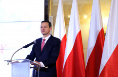 Galeria zdjęć z prezentacji Programu dla Śląska  oraz podpisania umowy w ramach programu Mieszkanie Plus w Śląskim Urzędzie Wojewódzkim /fot. A. Karendał/