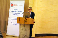 Galeria ze zdjęciami z Polskiej Konferencji Jakości Administracji Publicznej „Innowacje w administracji publicznej – rozrzutność czy inwestycja?”, która odbywała się w Kancelarii Prezesa Rady Ministrów.