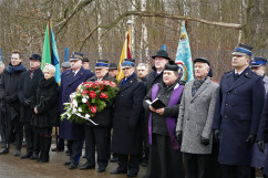 Uroczystości z okazji 12. rocznicy zawalenia się hali MTK z udziałem wicewojewody śląskiego Jana Chrząszcza.