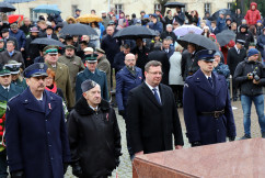 Galeria ze zdjęciami z wojewódzkich obchodów Święta Niepodległości w Katowicach z udziałem m.in. wojewody Jarosława Wieczorka /fot. A. Karendał/