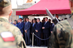 Galeria zdjęć z wojewódzkich obchodów Święta Narodowego Trzeciego Maja oraz 97. rocznicy wybuchu III powstania śląskiego /fot. A. Księżnik, A. Karendał/