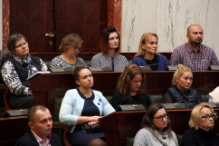 Galeria ze zdjęciami ze spotkania informacyjnego na temat placówek wsparcia dziennego