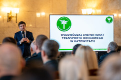 Odprawa wojewódzkich inspektorów ruchu drogowego w Sali Marmurowej Urzędu Wojewódzkiego