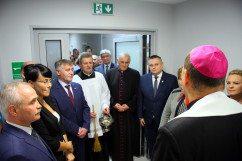 Zdjęcia z otwarcia oddziałów okulistyki oraz anestezjologii i intensywnej terapii w powiecie będzińskim.