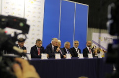 Fotogaleria ze zdjęciami z pierwszego dnia VII Europejskiego Kongresu Małych i Średnich Przedsiębiorstw z udziałem m.in. wicepremiera Jarosława Gowina i wojewody Jarosława Wieczorka /fot. A. Karendał/