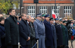 Galeria ze zdjęciami z wojewódzkich obchodów Święta Niepodległości w Katowicach z udziałem m.in. wojewody Jarosława Wieczorka /fot. A. Karendał/