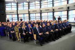 Narada roczna w Komendzie Wojewódzkiej Policji w Katowicach z udziałem wicewojewody Mariusza Trepki.