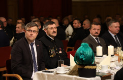 Galeria ze zdjęciami z barbórki w KWK „Murcki - Staszic” z udziałem wojewody Jarosława Wieczorka /fot. A. Karendał/