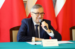 Galeria zdjęć z konferencji poświęconej realizacji programu 