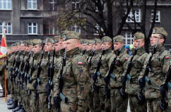 Galeria ze zdjęciami z wojewódzkich obchodów Święta Niepodległości w Katowicach z udziałem m.in. wojewody Jarosława Wieczorka /fot. A. Karendał/