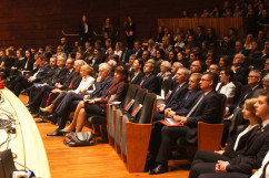 Fotogaleria z 50. inauguracji roku akademickiego Uniwersytetu Śląskiego, w której uczestniczył m.in. wojewoda śląski Jarosław Wieczorek, wicepremier Jarosław Gowin i sekretarz stanu w Ministerstwie Sprawiedliwości  Michał Wójcik.