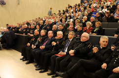 Galeria zdjęć jubileuszu barbórkowego z okazji 20-lecia działalności Fundacji Rodzin Górniczych z udziałem wojewody Jarosława Wieczorka  /fot. A. Karendał/
