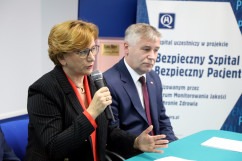 Fotogaleria składająca się z 34 zdjęć z uroczystości podpisania umowy na dofinansowanie GCZD / zdjęcia: K. Kamasiński