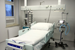 Zdjęcia z otwarcia oddziałów okulistyki oraz anestezjologii i intensywnej terapii w powiecie będzińskim.