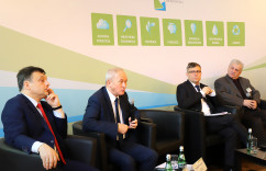 Galeria zdjęć z konferencji poświęconej projektowi Polityki Surowcowej Państwa /fot. A. Karendał/
