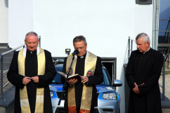 Fotogaleria z otwarcia Posterunku Policji w Porębie z udziałem wicewojewody śląskiego Mariusza Trepki.