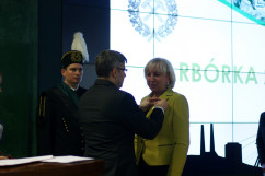 Fotogaleria z uroczystości barbórkowych w Głównym Instytucie Górnictwa z udziałem wojewody śląskiego.