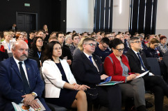 Galeria zdjęć z konferencji w Wodzisławiu Śląskim pn. „Totalitaryzm – geneza, fakty, przeciwdziałanie” /fot. Anna Karendał/